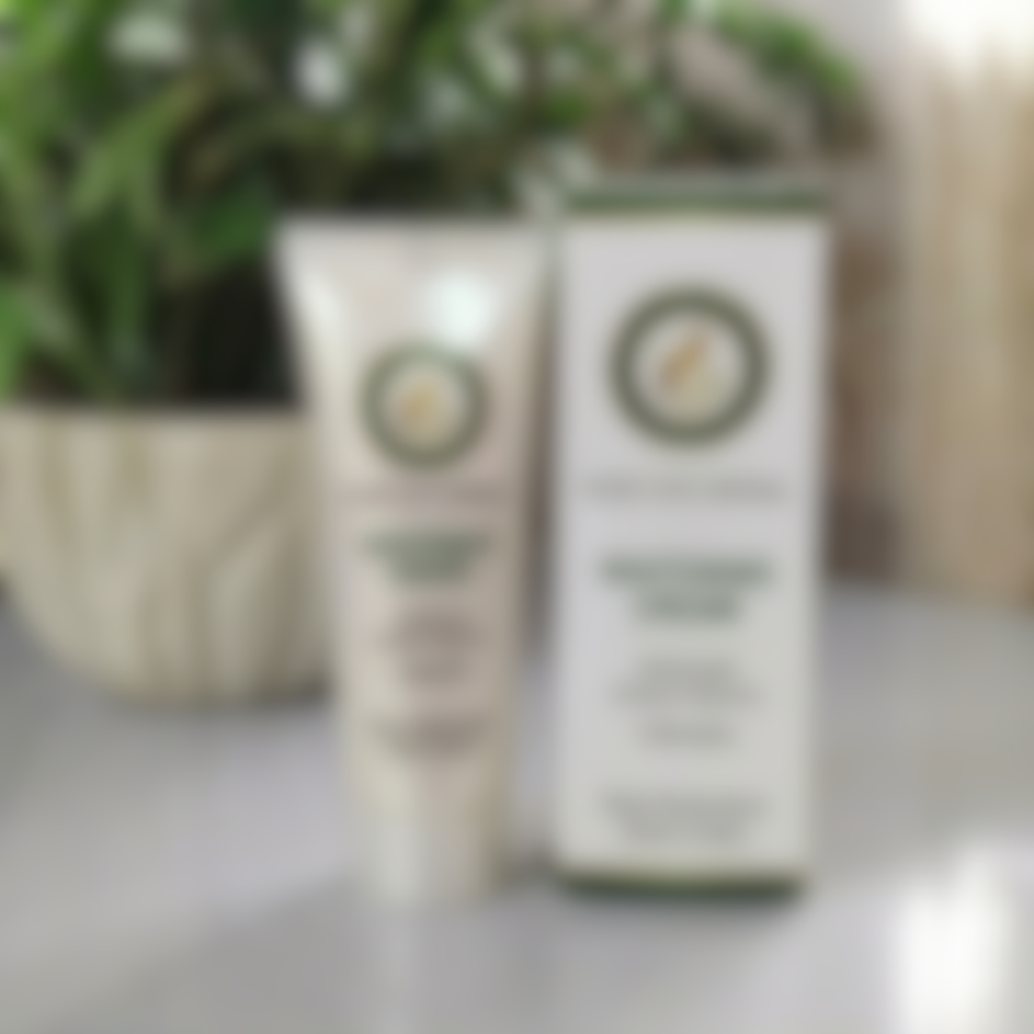 Pure Vita Herbal Whitening Cream